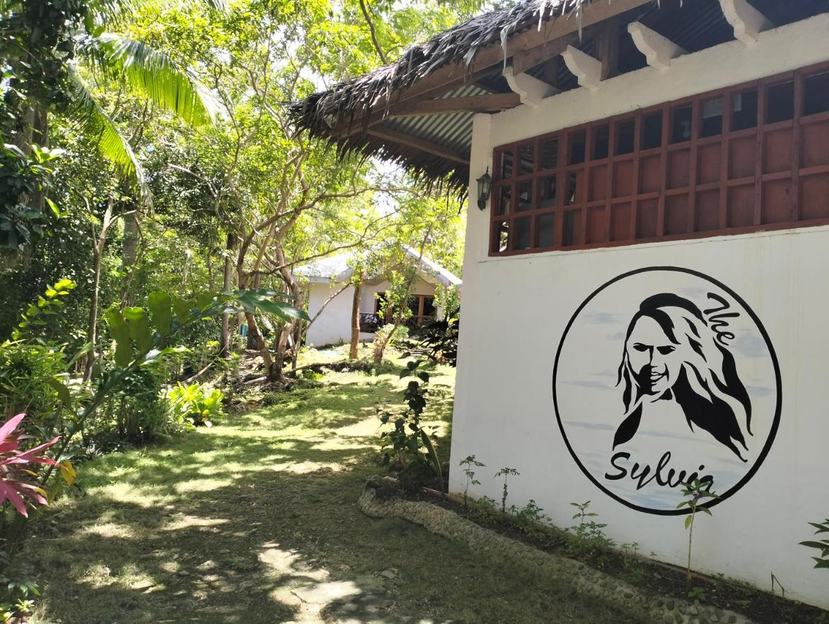 The Sylvia Hostel San Juan  Buitenkant foto